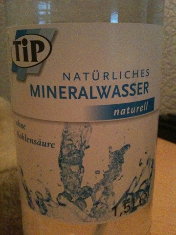 Tip Natürliches Mineralwasser naturell